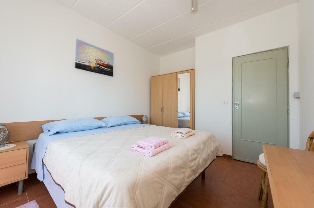 Apartment Meridiana Rovinj Luaran gambar